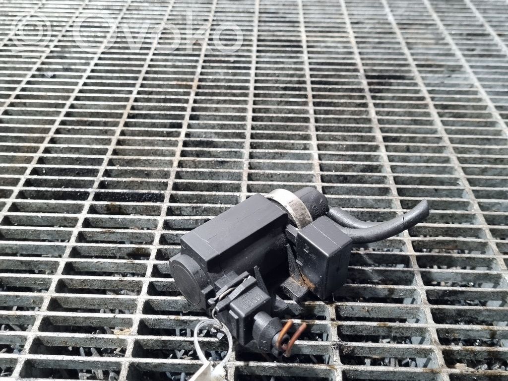 BMW X5 E70 Elektromagnetinis vožtuvas 