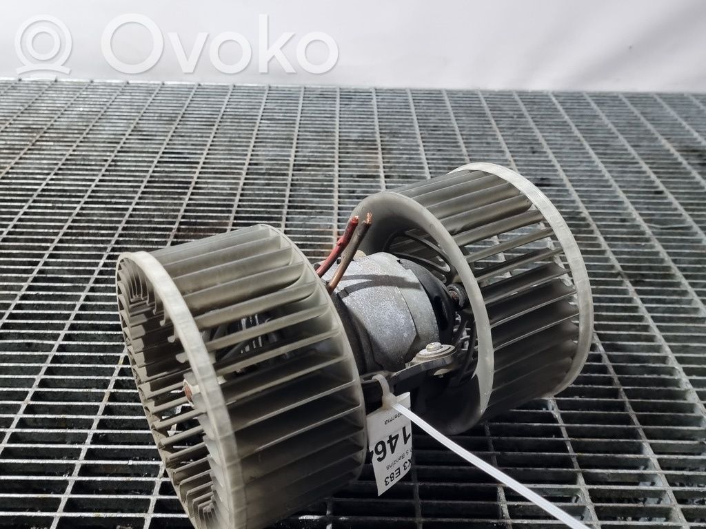 BMW X3 E83 Mazā radiatora ventilators 