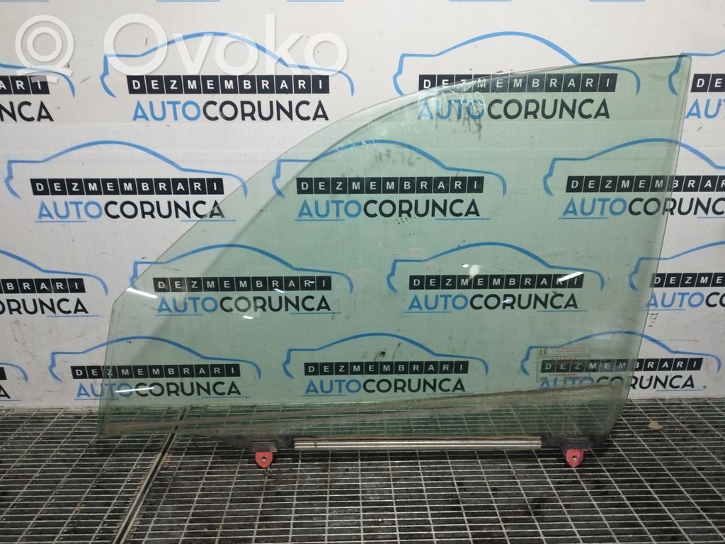 Toyota RAV 4 (XA20) Vetro del finestrino della portiera anteriore - quattro porte 