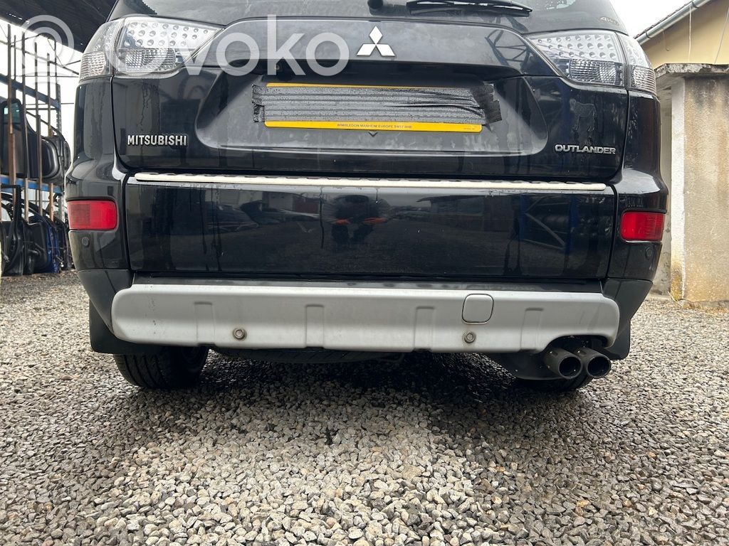 Mitsubishi Outlander Бампер 