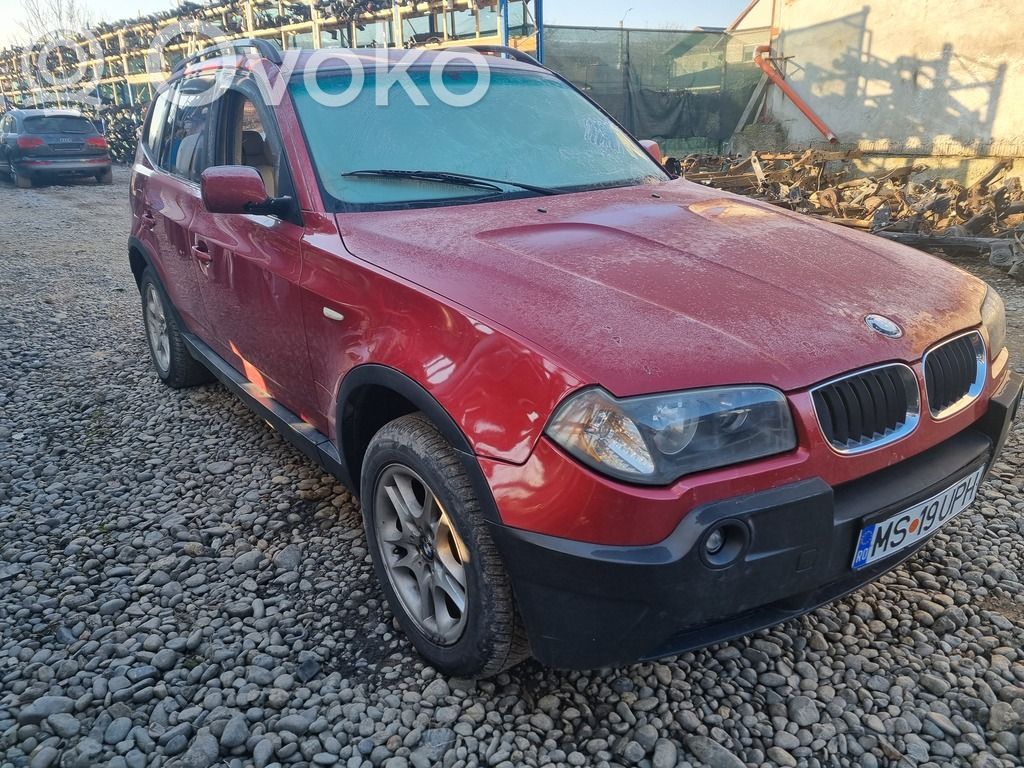 BMW X3 E83 Szyba drzwi tylnych 
