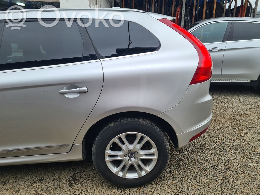 Volvo XC60 Galinės durys 