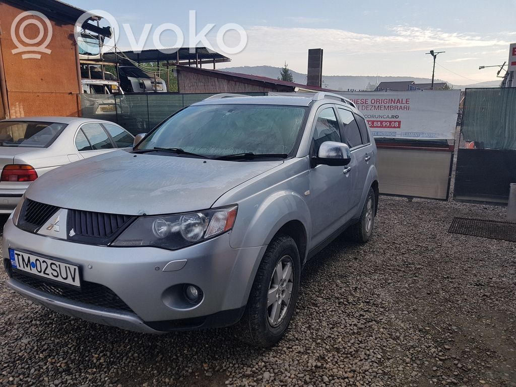 Mitsubishi Outlander Puerta trasera 