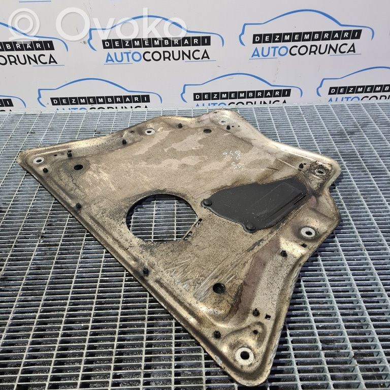 BMW X5 E70 Engine splash shield/under tray 