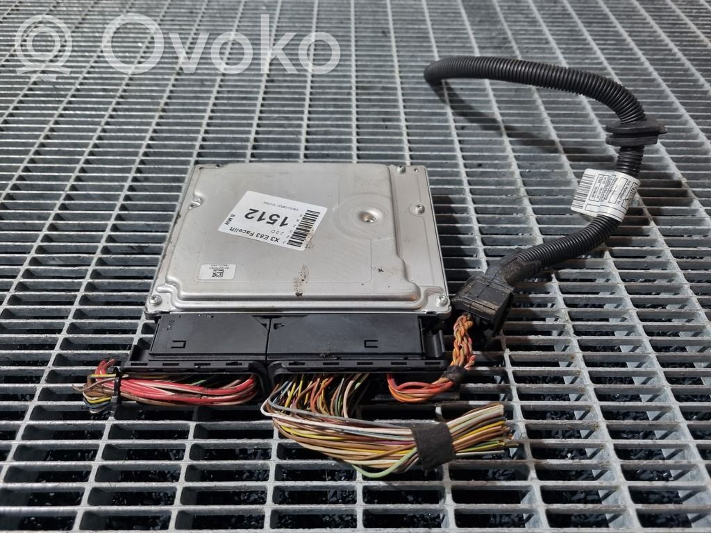 BMW X3 E83 Motora vadības bloka ECU 