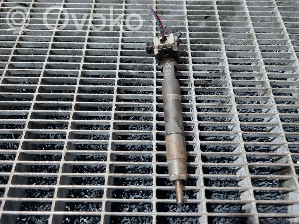 Inyector de combustible   A6510700587,1112303455853