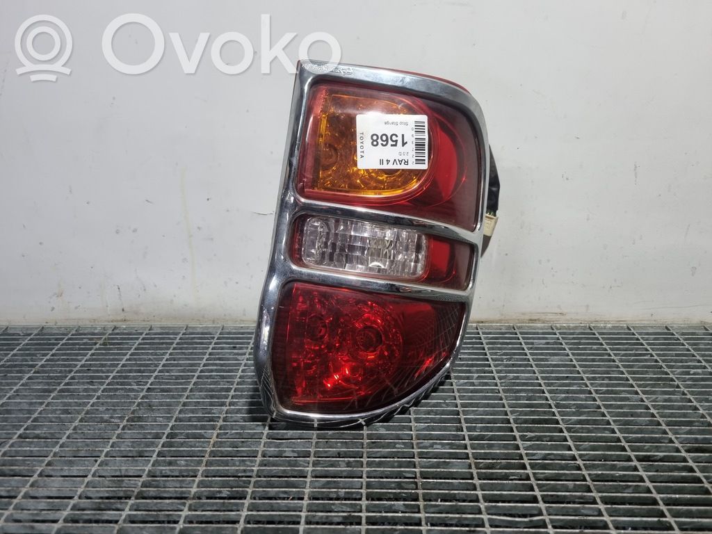 Toyota RAV 4 (XA20) Feux arrière / postérieurs