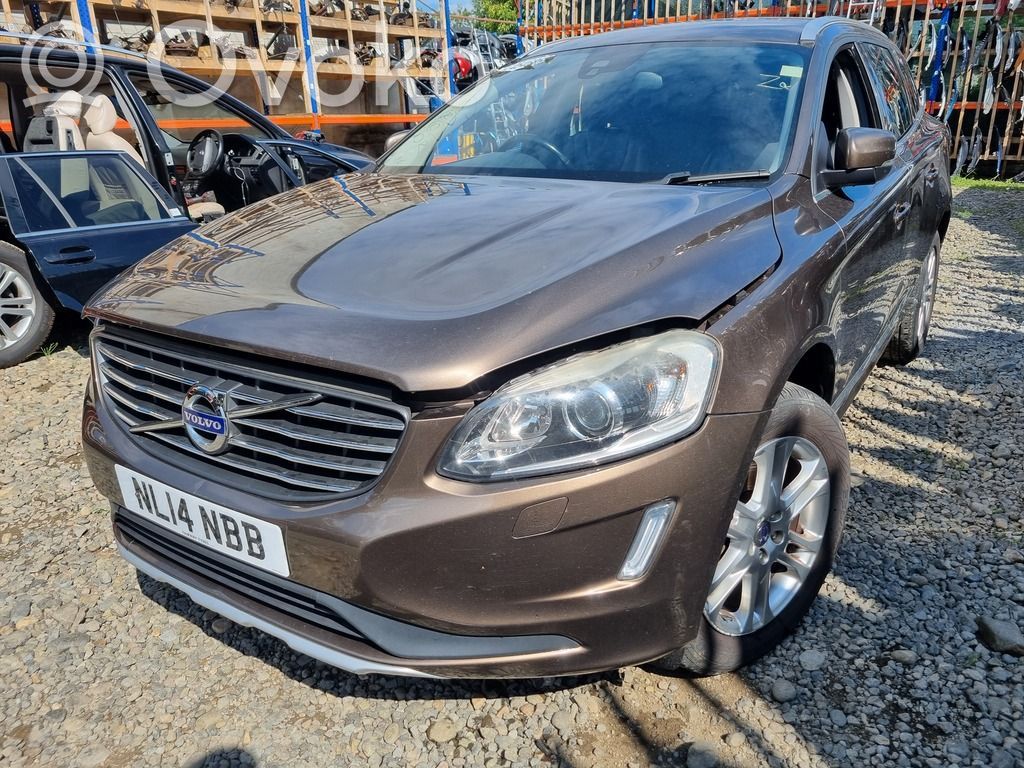 Volvo XC60 Geam ușă față patru uși 