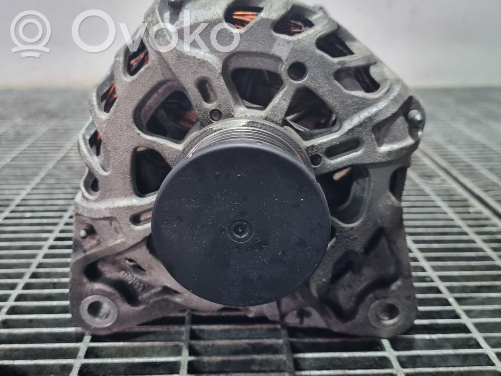Alternator   231009092R,2722632A