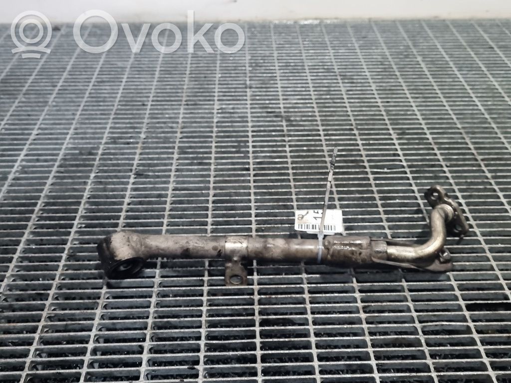 Audi Q3 8U Turbolader Ölleitung Ölschlauch