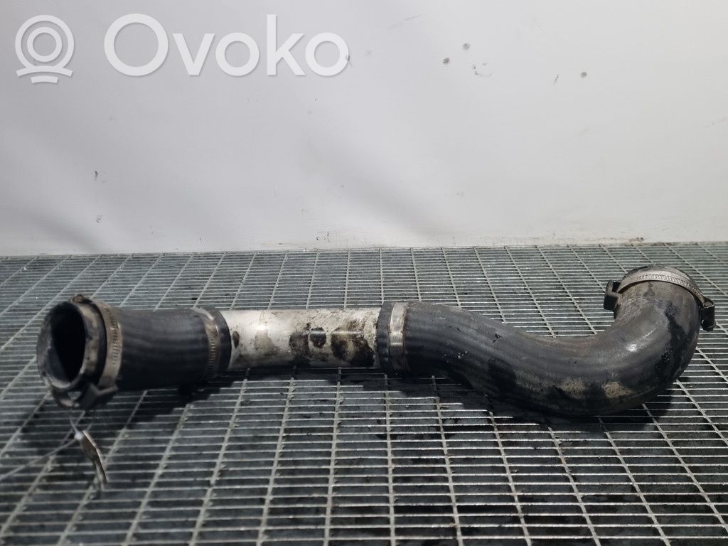 Furtun/conductă intercooler   252632F650
