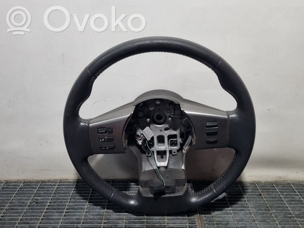 Nissan Navara D40 Kierownica