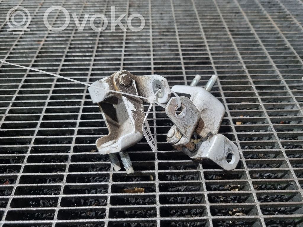 Suzuki SX4 S-Cross Set di cerniere portiera posteriore