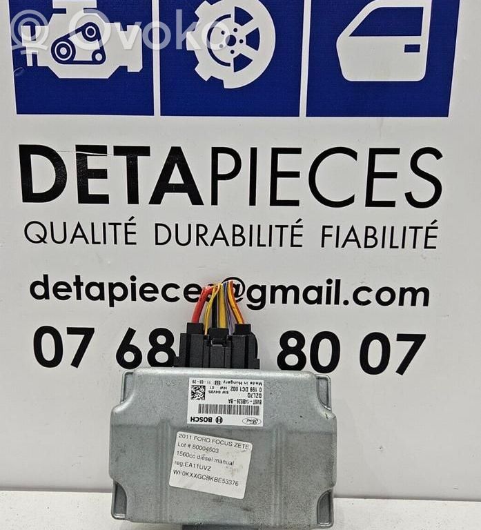Ford Focus Voltage converter/converter module 