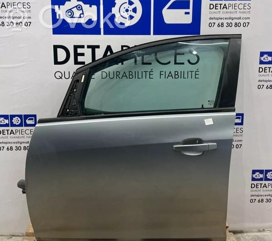 Opel Astra J Priekinės durys 