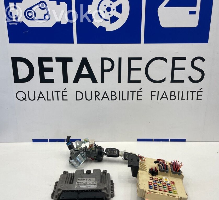 Hyundai i40 Kit cu ECU motor și set închidere uși 