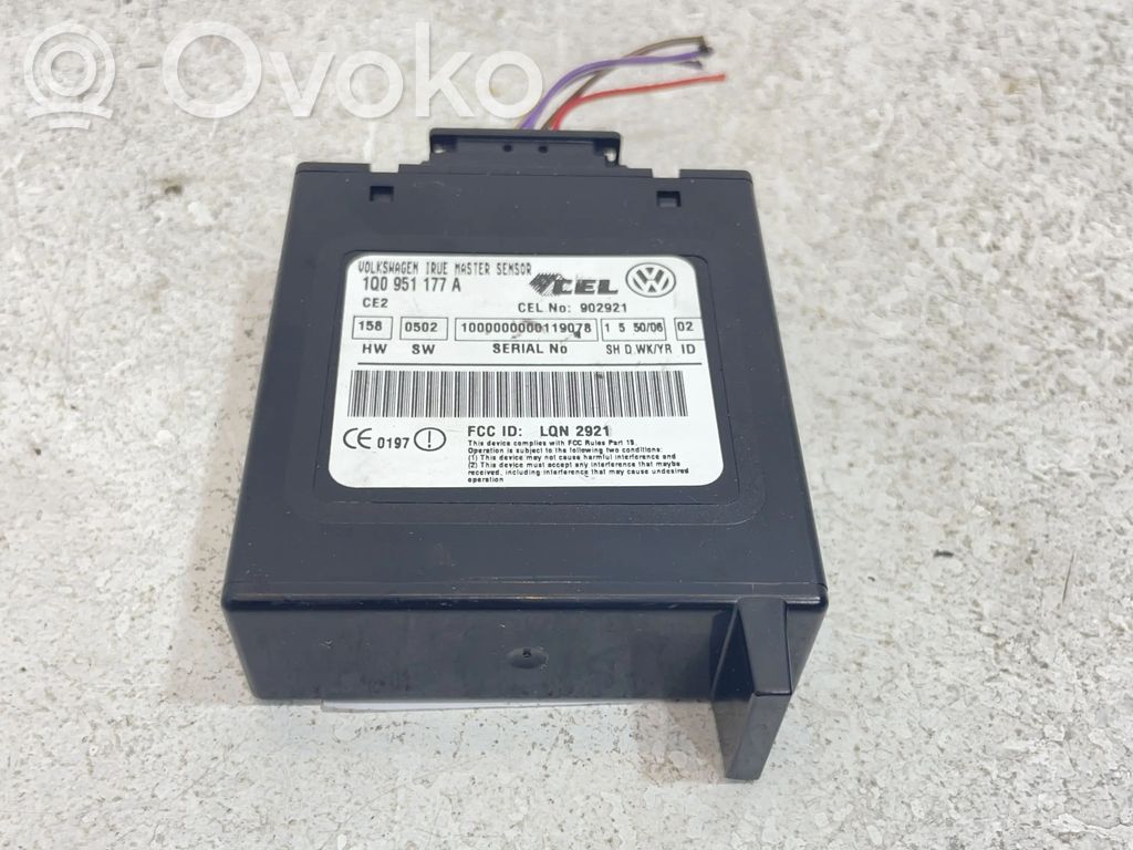 Volkswagen Eos Alarm control unit/module 