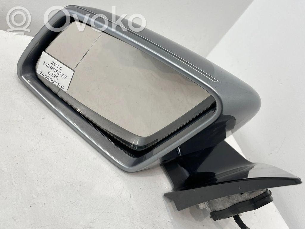 Mercedes-Benz E W212 Elektryczne lusterko boczne drzwi przednich 