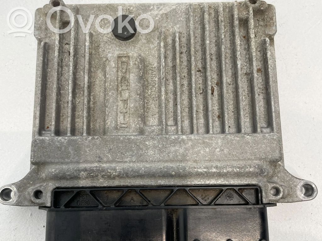 Mercedes-Benz C W204 Engine control unit/module 
