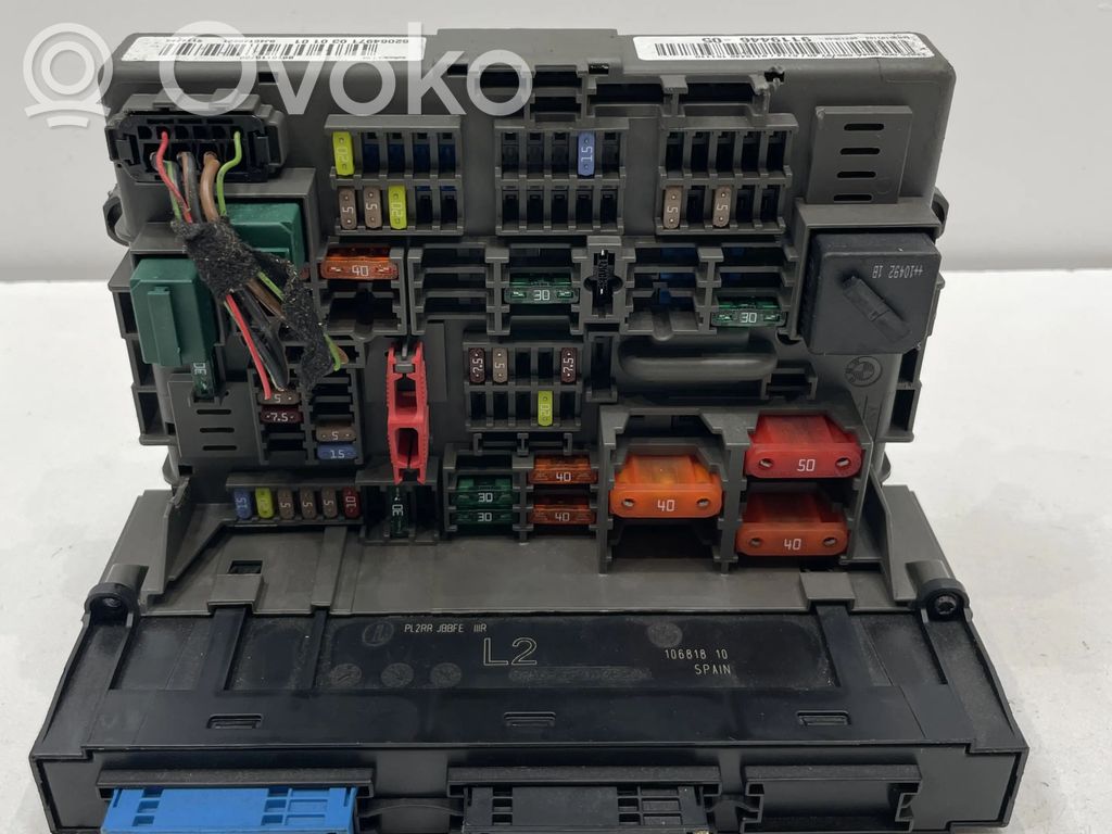 Fuse module   911944605,9119446,10681810,10681810