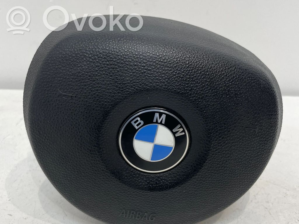 BMW 1 E81 E87 Vairo oro pagalvė 