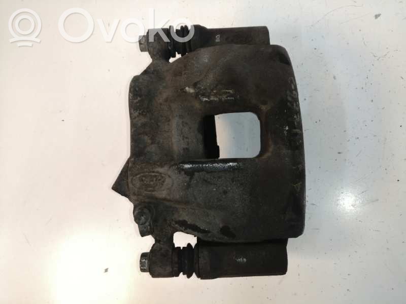 Front brake caliper   Y04243
