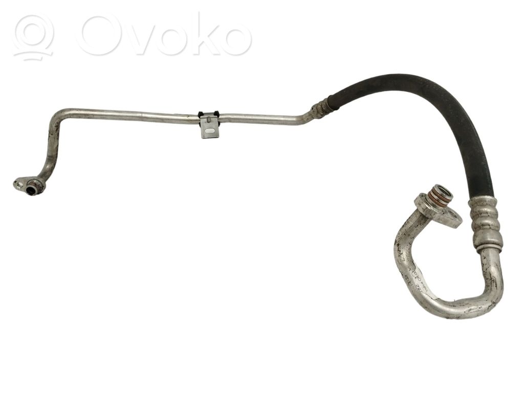 Ilmastointilaitteen putki (A/C)