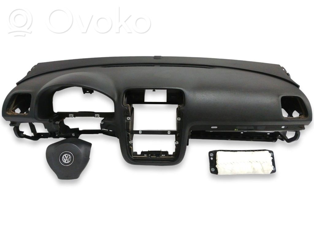 Dashboard   1Q1857181,3C8880201,5K0880204A