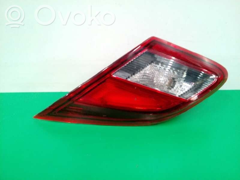 Tailgate rear/tail lights   39012624