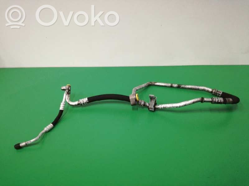 Air conditioning (A/C) pipe/hose   52529410
