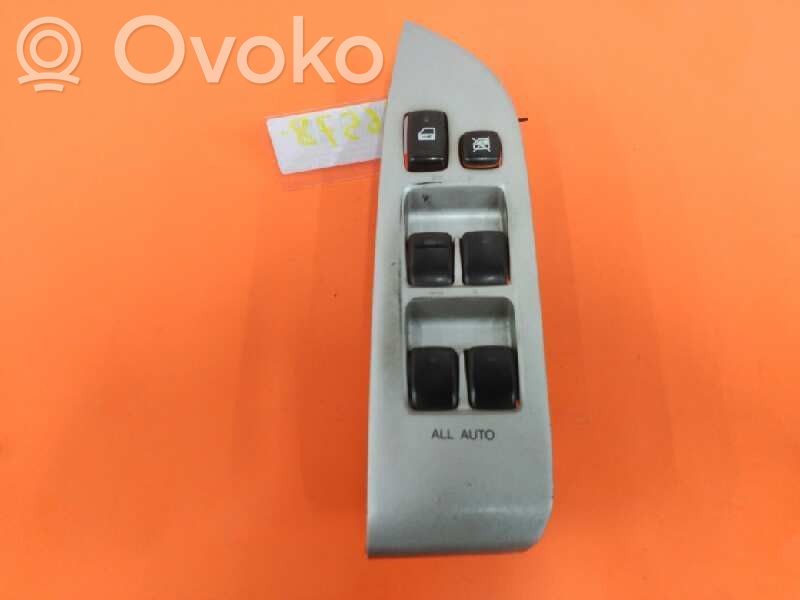 Electric window control switch   8404048080