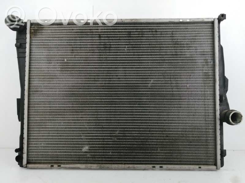 Dzesēšanas šķidruma radiators