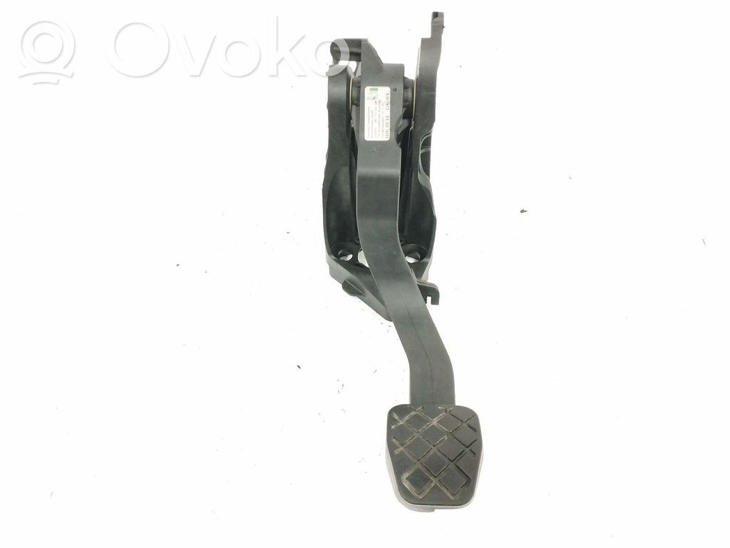 Kytkinpoljin   6R1721059AB