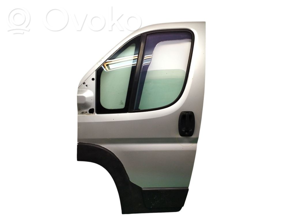 Puerta delantera   9002X8