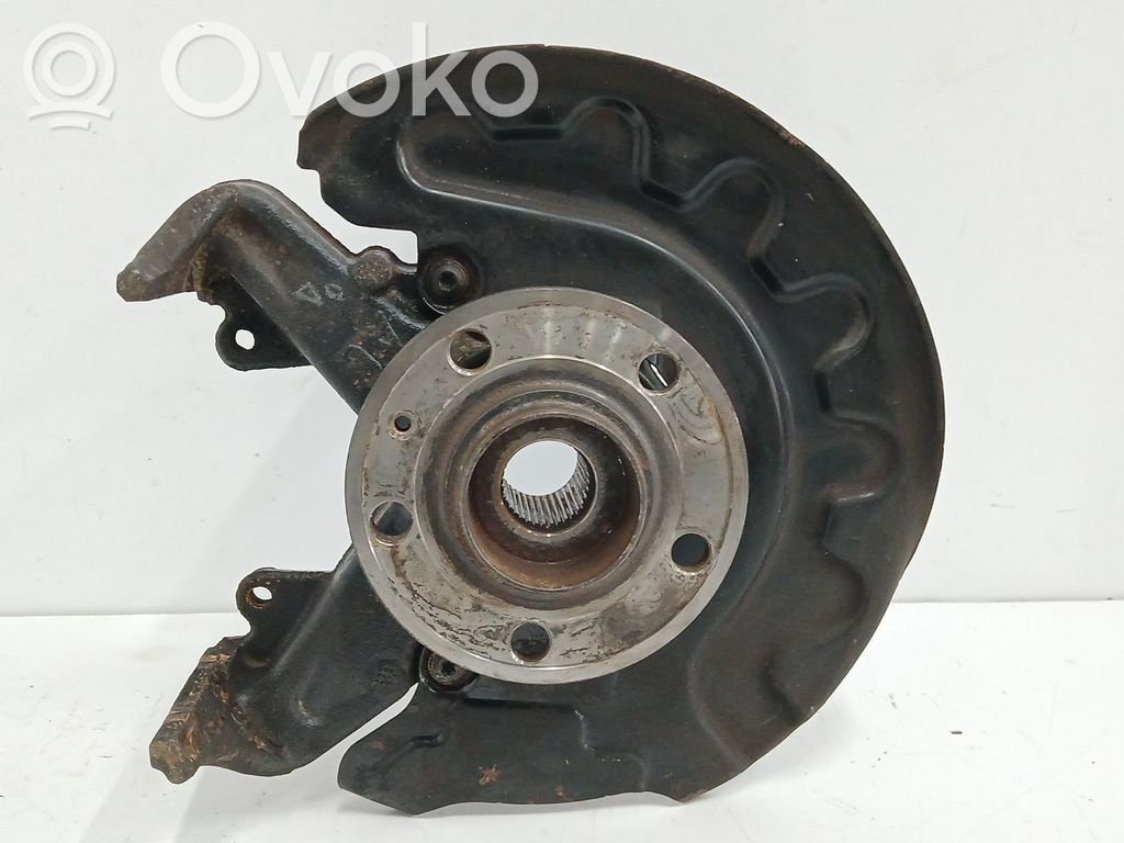 Volkswagen Polo V 6R Zwrotnica koła przedniego 