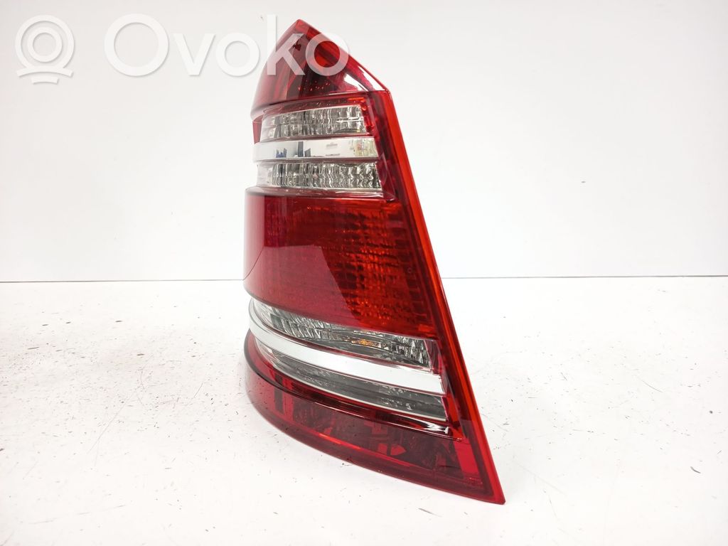 Mercedes-Benz GL X164 Luci posteriori 