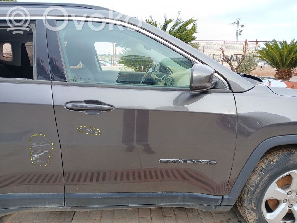 Jeep Compass Durvis 