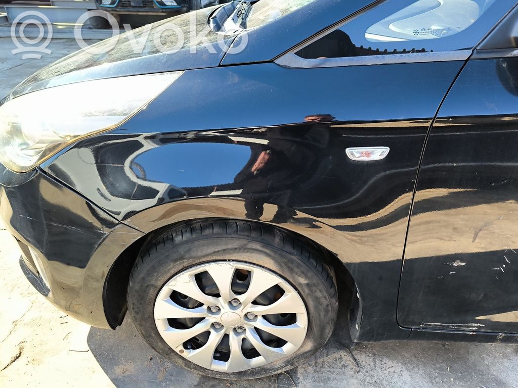 KIA Carens III Sparnas 