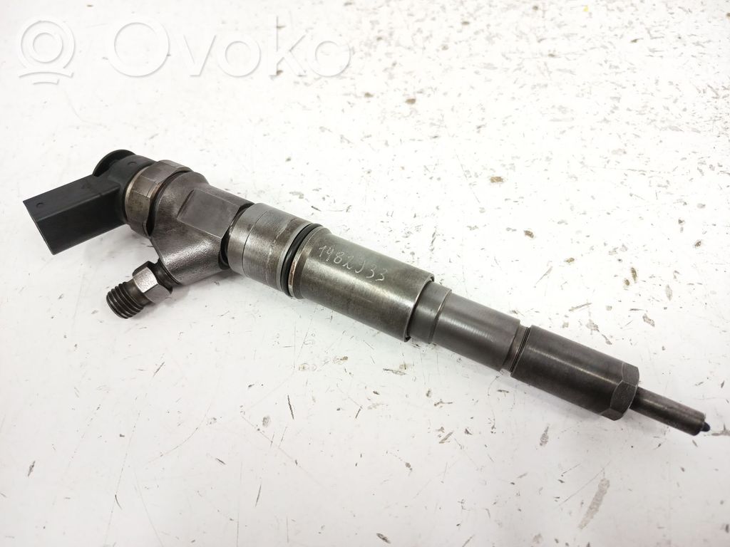 Fuel injector   7790629,0445110149
