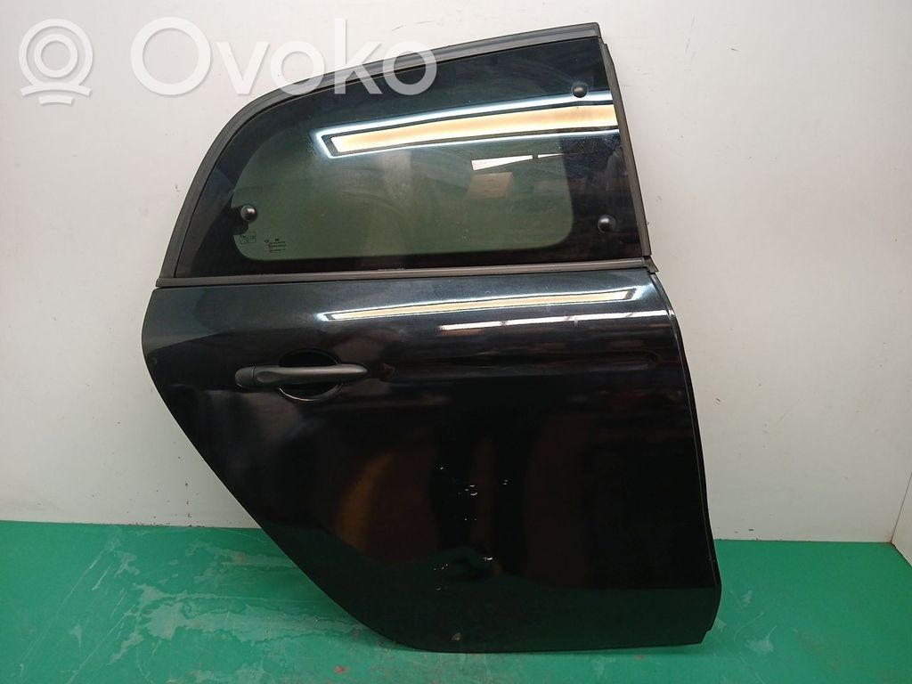 Puerta trasera   A4537306000