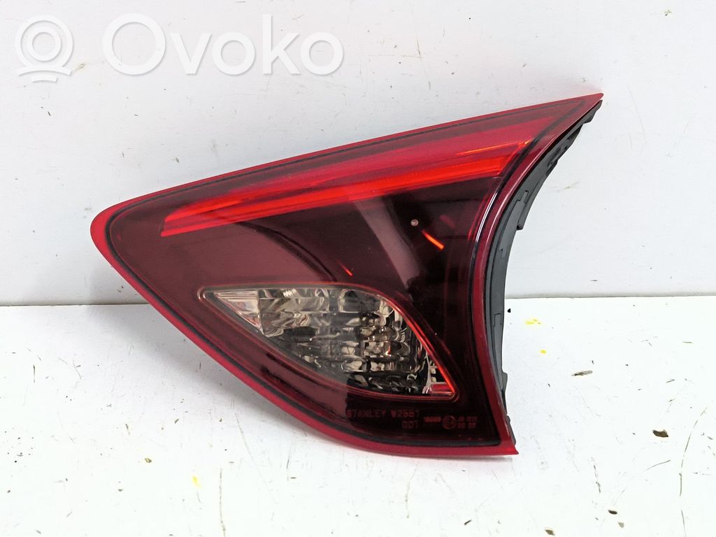 Mazda CX-5 Luci posteriori del portellone del bagagliaio 