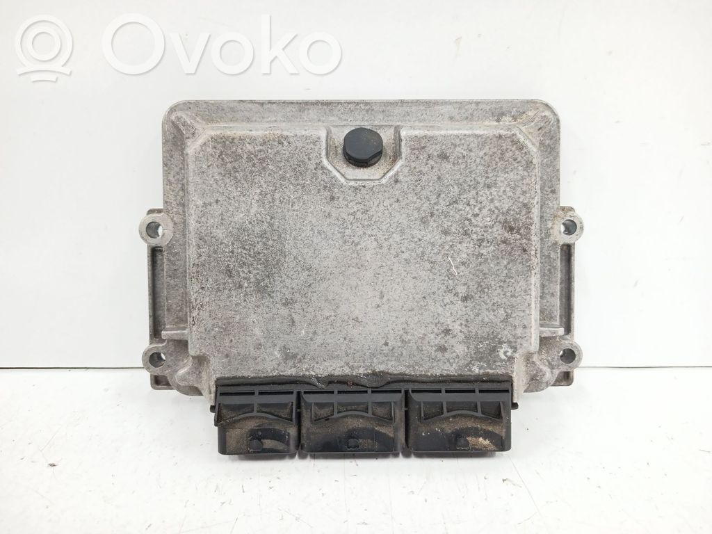 Engine control unit/module   8200428139,0261208705