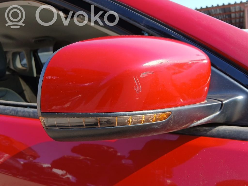 Front door electric wing mirror