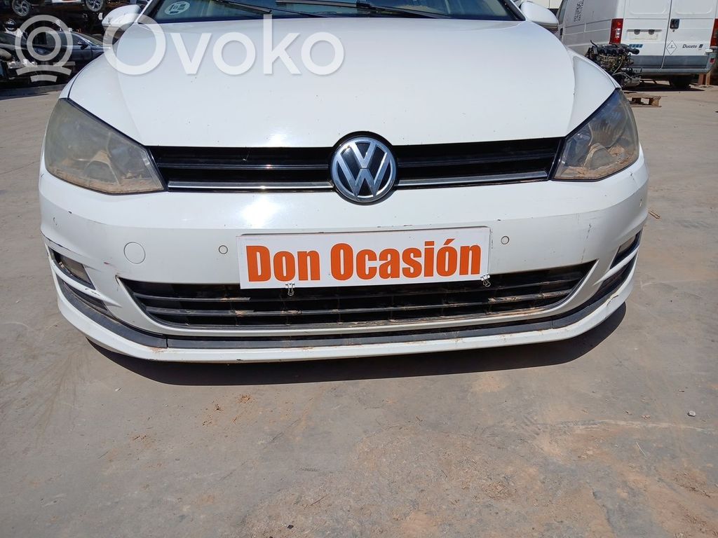 Volkswagen Golf SportWagen Etupuskuri 