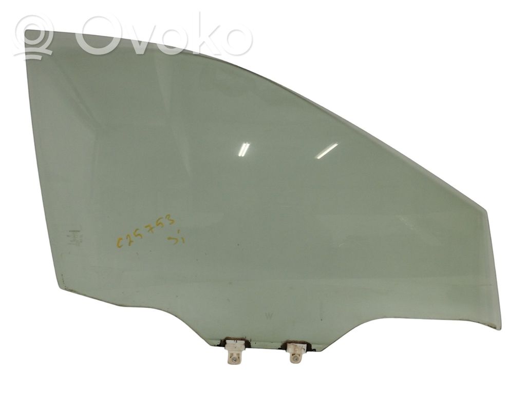 Nissan X-Trail T32 Front door window glass four-door 