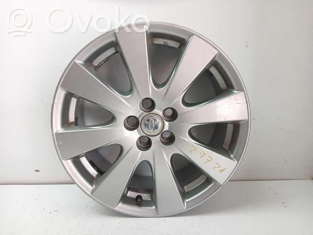 Toyota Avensis T250 R18-alumiinivanne 