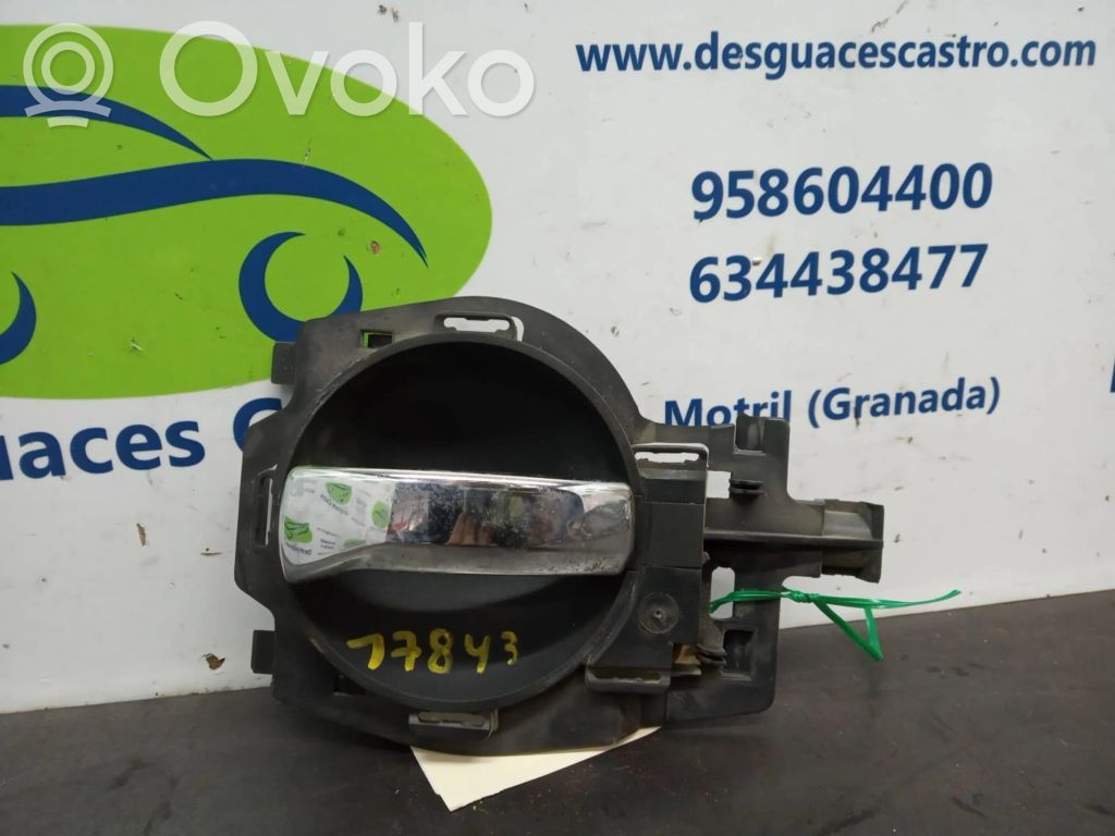 Manecilla interna puerta trasera   9680637377,9680637377