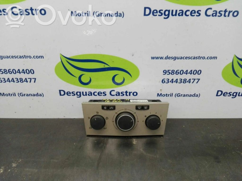 Opel Astra J Unitate control climatizare 