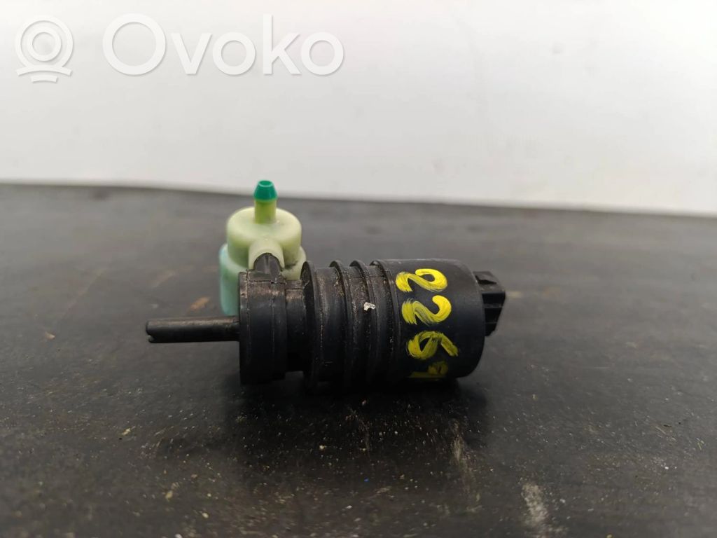 Windscreen/windshield washer pump   002008