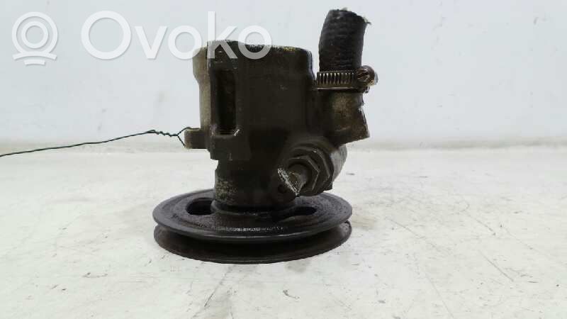 Opel Corsa B Ohjaustehostimen pumppu 
